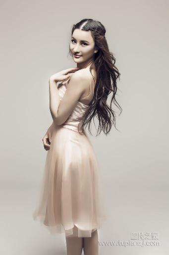 韩国刚满十八岁女生穿衣搭配